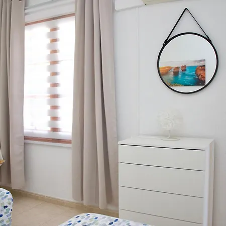Apartment Harbor Ocean View *