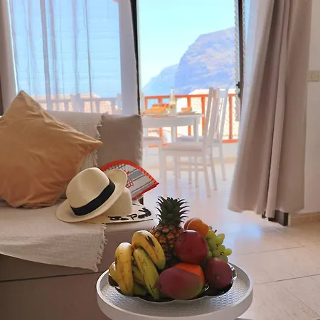 Harbor Ocean View Apartment *