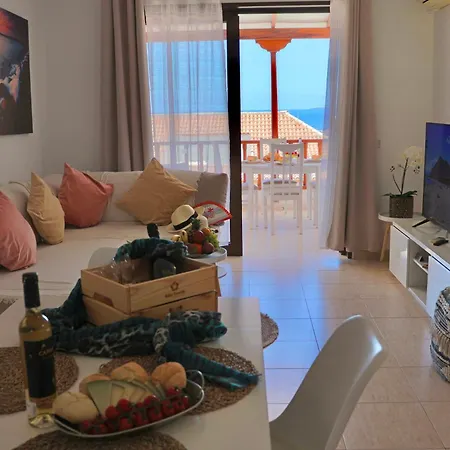 Апартаменты Harbor Ocean View