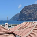 Harbor Ocean View * Acantilado de los Gigantes