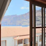 Apartment Harbor Ocean View *